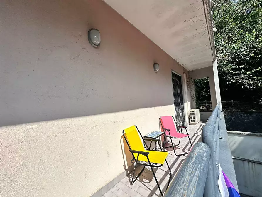 Immagine 2 di Appartamento in vendita  in Via Como, snc a Erba