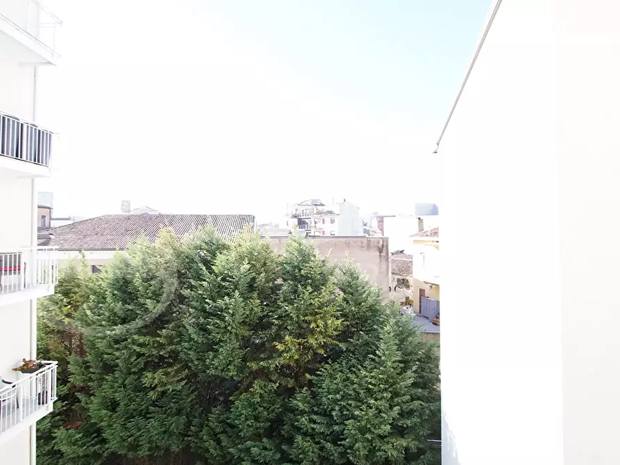 Immagine 17 di Appartamento in vendita  in Via Manin, . a Venezia