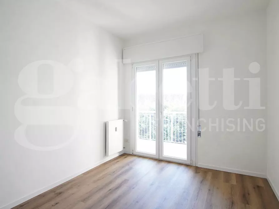 Immagine 19 di Appartamento in vendita  in Via Manin, . a Venezia
