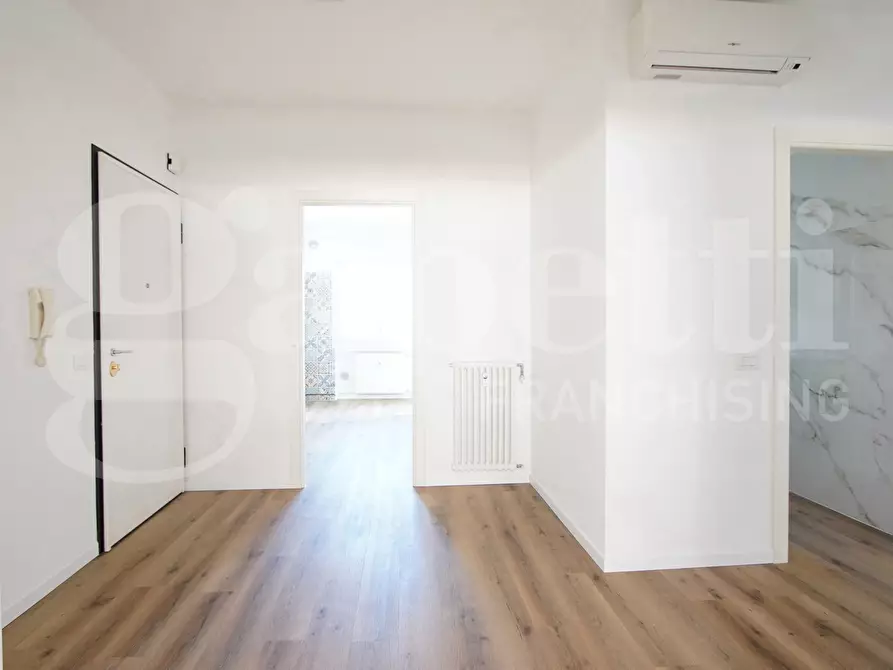 Immagine 7 di Appartamento in vendita  in Via Manin, . a Venezia
