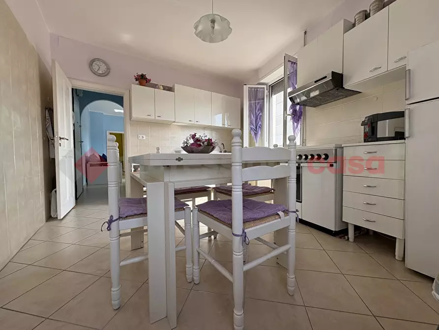 Immagine 3 di Appartamento in vendita  in Via PADRE BIAGIO, 17 a Terracina