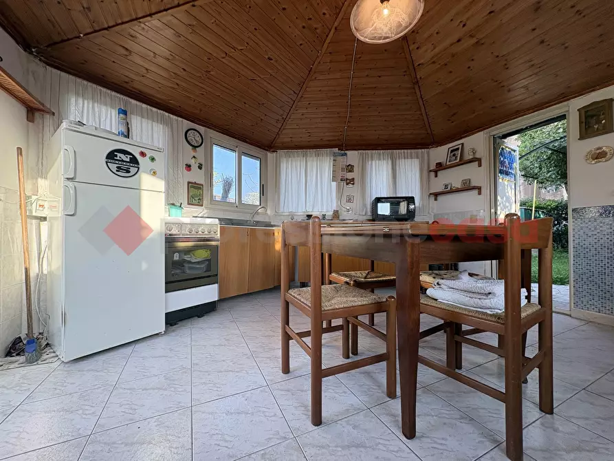 Immagine 6 di Baita in vendita  in Viale EUROPA, 267 a Terracina