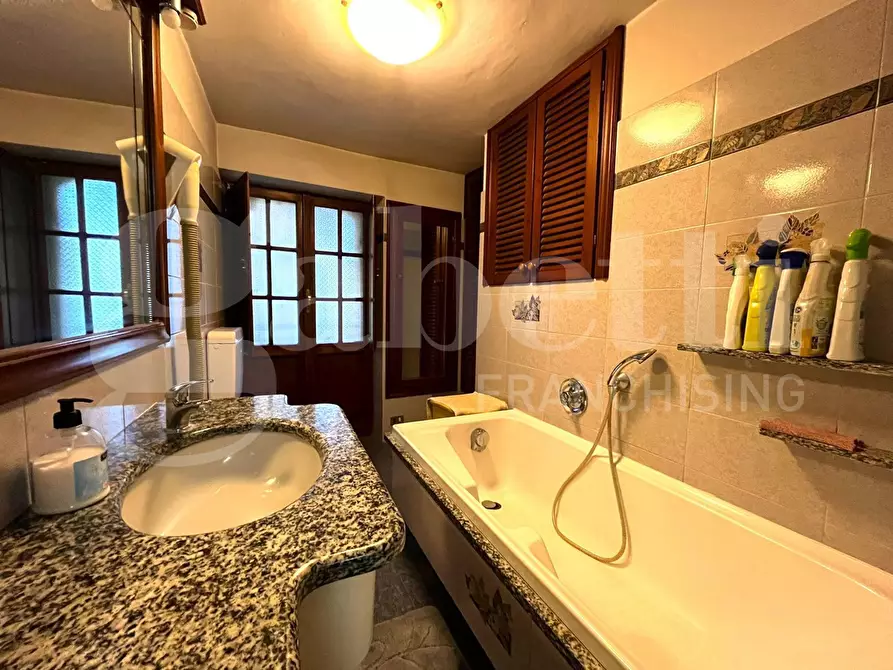 Immagine 10 di Appartamento in vendita  in LocalitÃ  Lanfredi a Andora