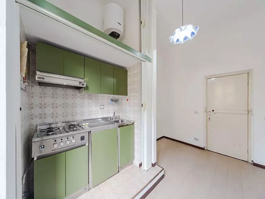 Immagine 6 di Appartamento in vendita  in Via LAZZARETTO, 17 a Milano