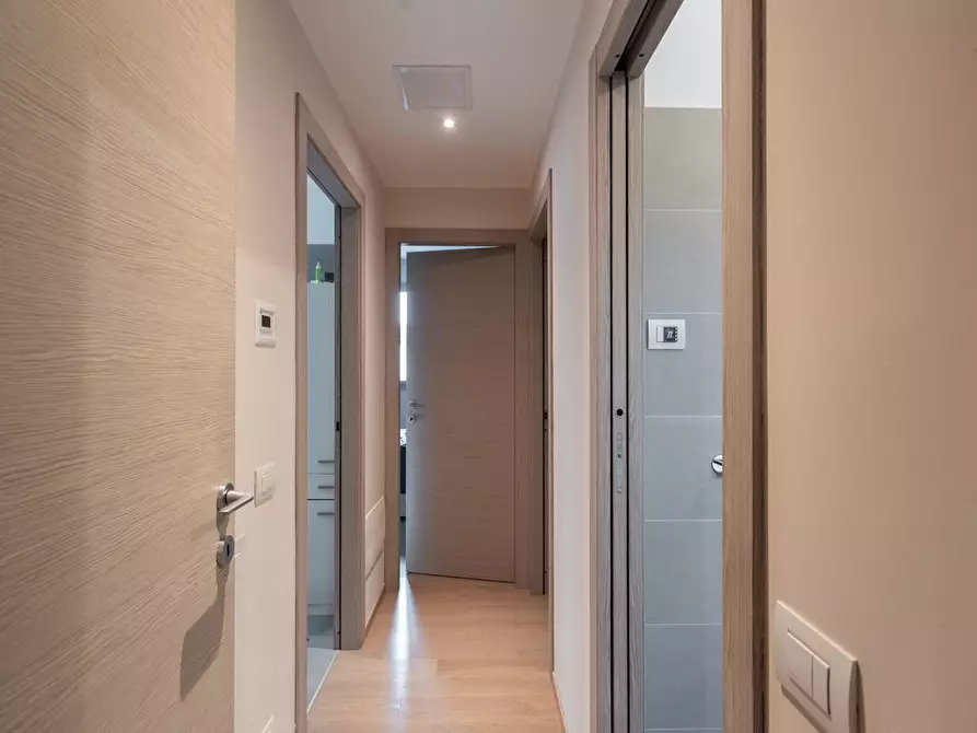 Immagine 27 di Appartamento in vendita  in Via MONTEROTONDO, 15 a Milano