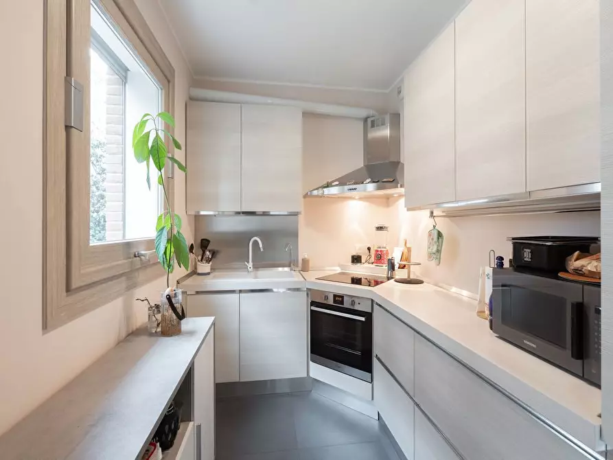 Immagine 10 di Appartamento in vendita  in Via MONTEROTONDO, 15 a Milano