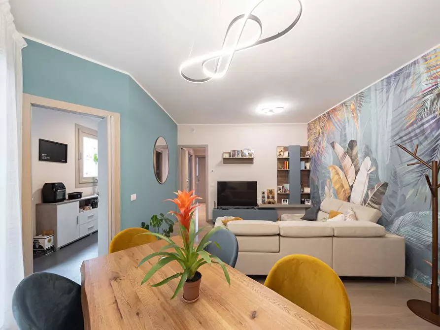 Immagine 8 di Appartamento in vendita  in Via MONTEROTONDO, 15 a Milano