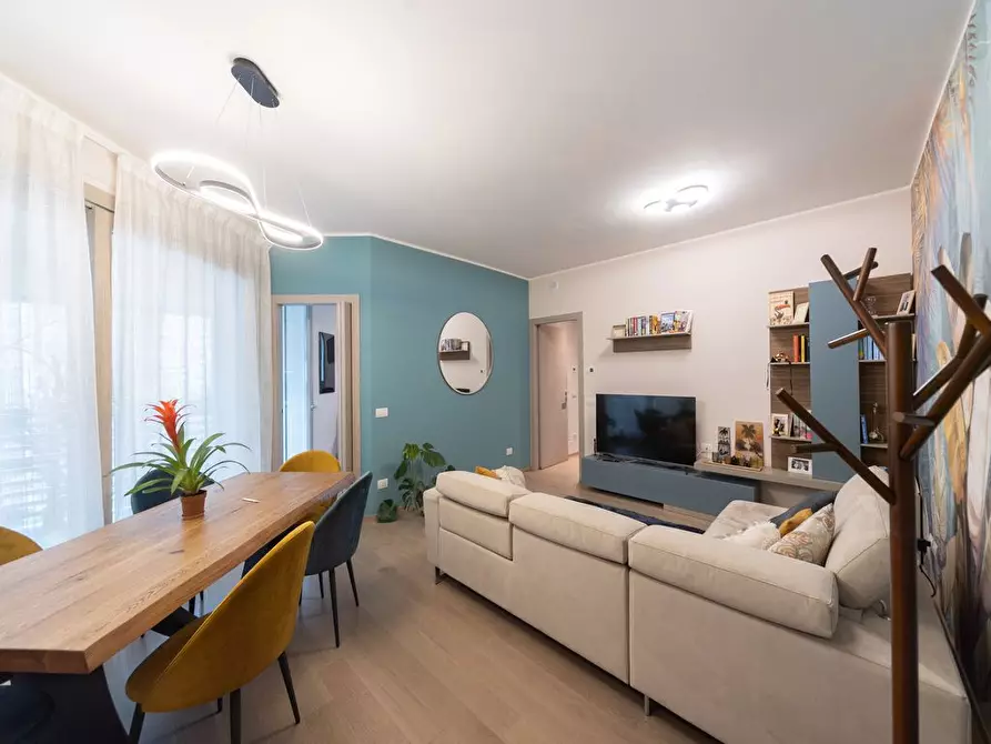 Immagine 3 di Appartamento in vendita  in Via MONTEROTONDO, 15 a Milano