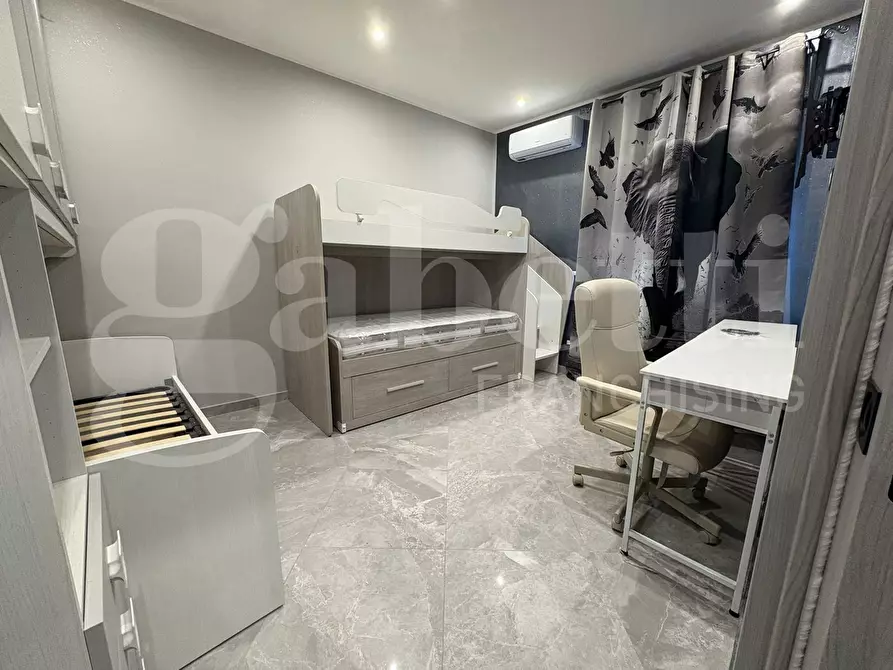 Immagine 9 di Appartamento in vendita  in Via Del Carmine, 29 a Messina