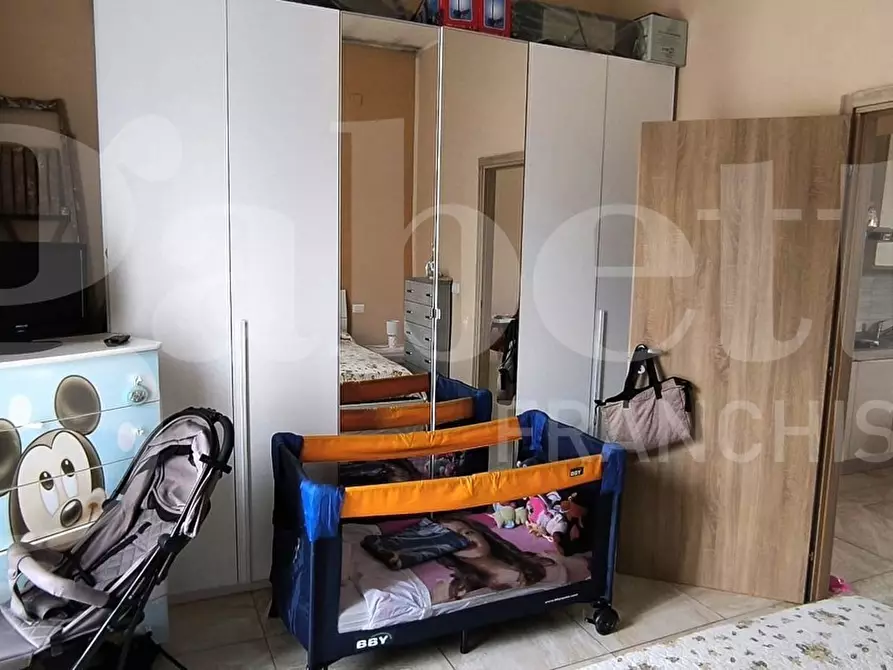 Immagine 10 di Appartamento in vendita  in Via Marigliano a Napoli