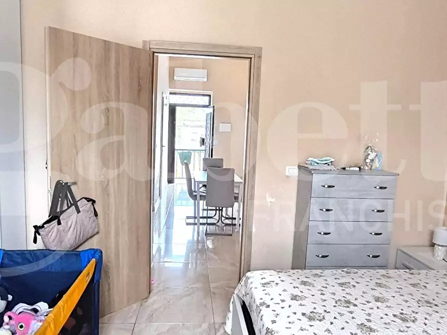 Immagine 13 di Appartamento in vendita  in Via Marigliano a Napoli