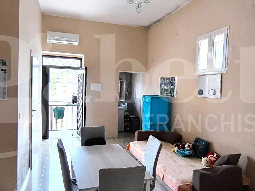 Immagine 5 di Appartamento in vendita  in Via Marigliano a Napoli