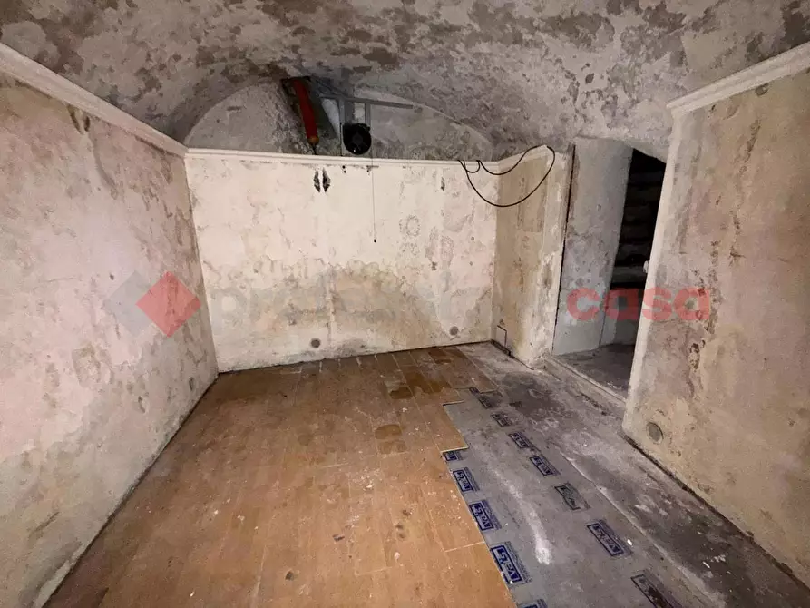 Immagine 24 di Negozio in affitto  in Via Colsereno, 71A a Tivoli