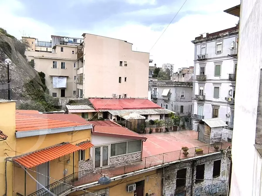 Immagine 14 di Appartamento in vendita  in Via Marigliano a Napoli