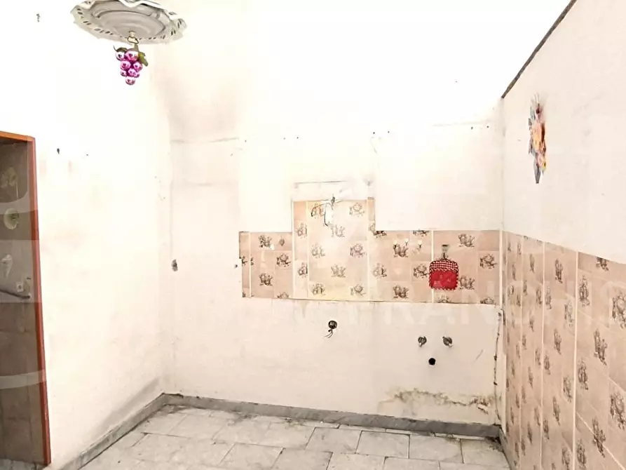 Immagine 3 di Appartamento in vendita  in Via Marigliano a Napoli