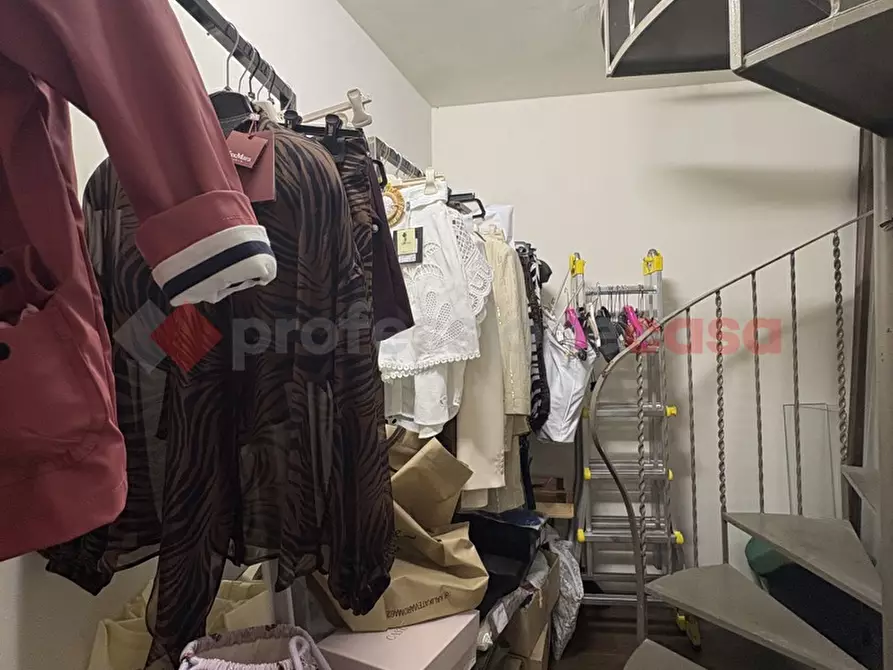 Immagine 14 di Attività commerciale in vendita  in Via ROMA, 113 a Terracina