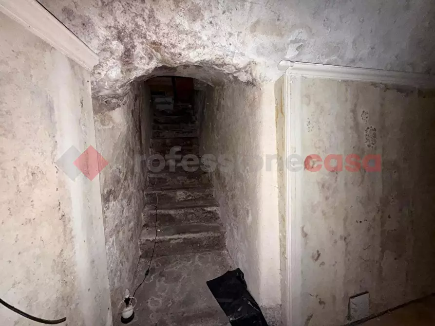 Immagine 21 di Negozio in vendita  in Via Colsereno, 71A a Tivoli