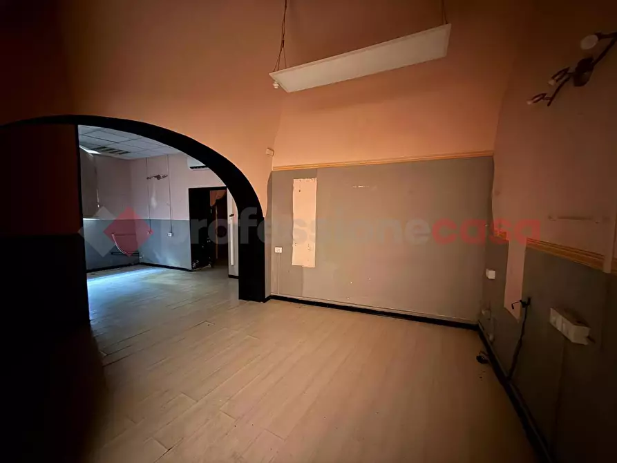 Immagine 1 di Negozio in vendita  in Via Colsereno, 71A a Tivoli