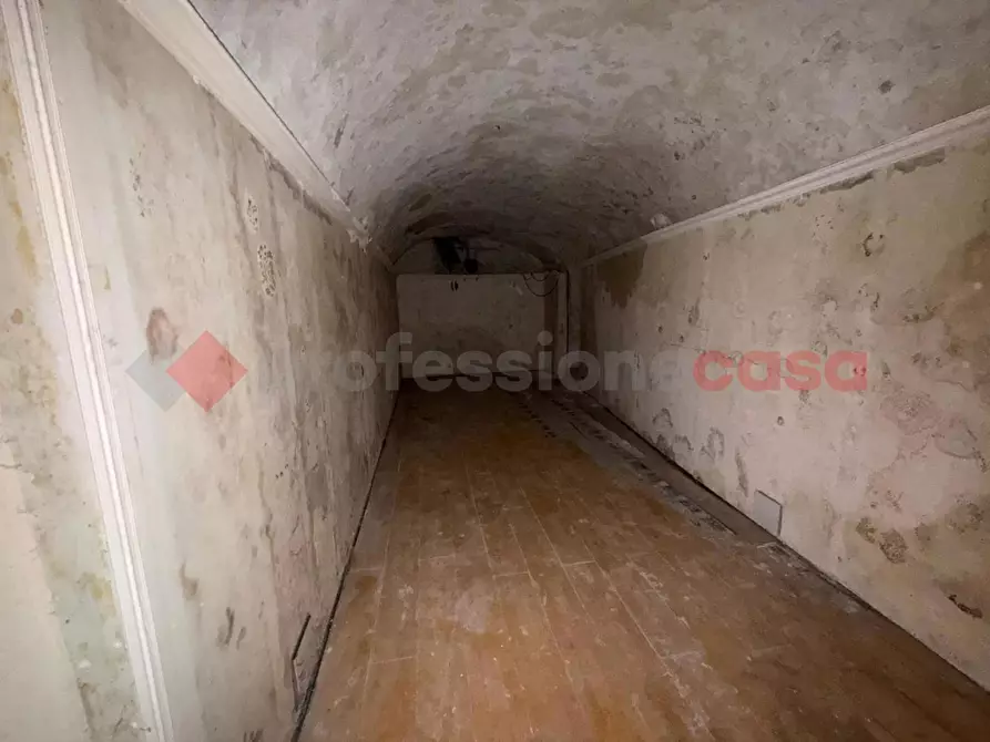 Immagine 23 di Negozio in vendita  in Via Colsereno, 71A a Tivoli