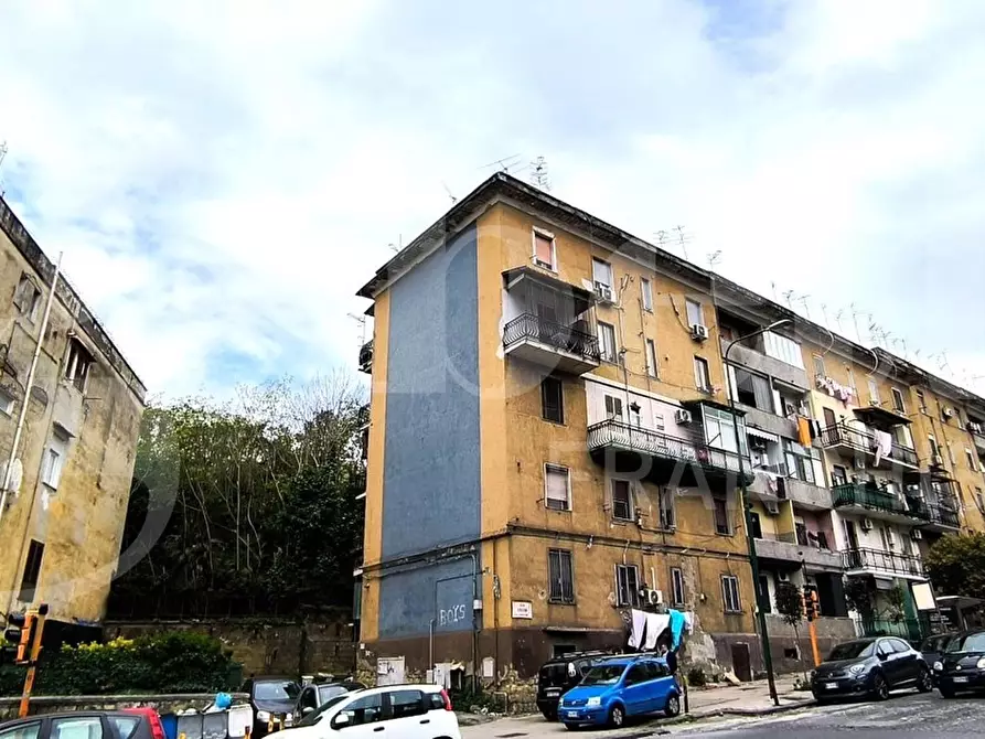 Immagine 14 di Appartamento in affitto  in Via Calata capodichino a Napoli