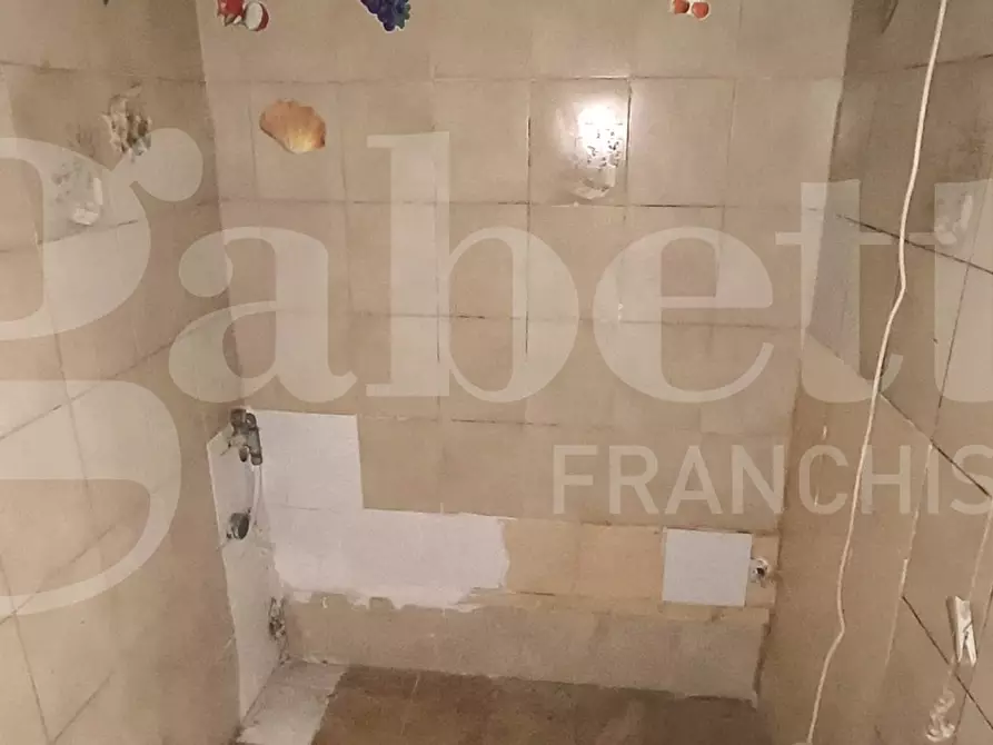 Immagine 18 di Appartamento in vendita  in Via marigliano a Napoli