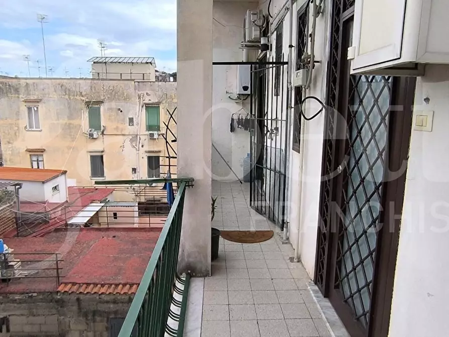 Immagine 26 di Appartamento in vendita  in Via marigliano a Napoli