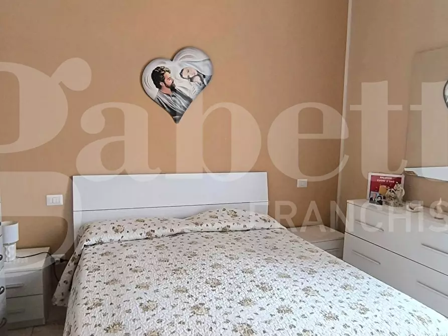 Immagine 16 di Appartamento in vendita  in Via marigliano a Napoli