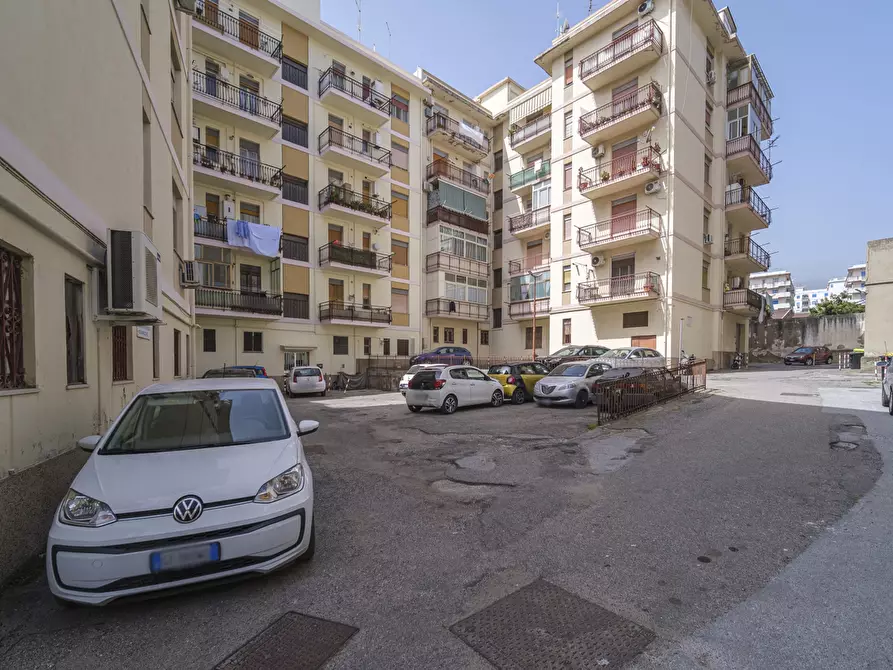 Immagine 27 di Appartamento in vendita  in Via Contesse, 31 a Messina