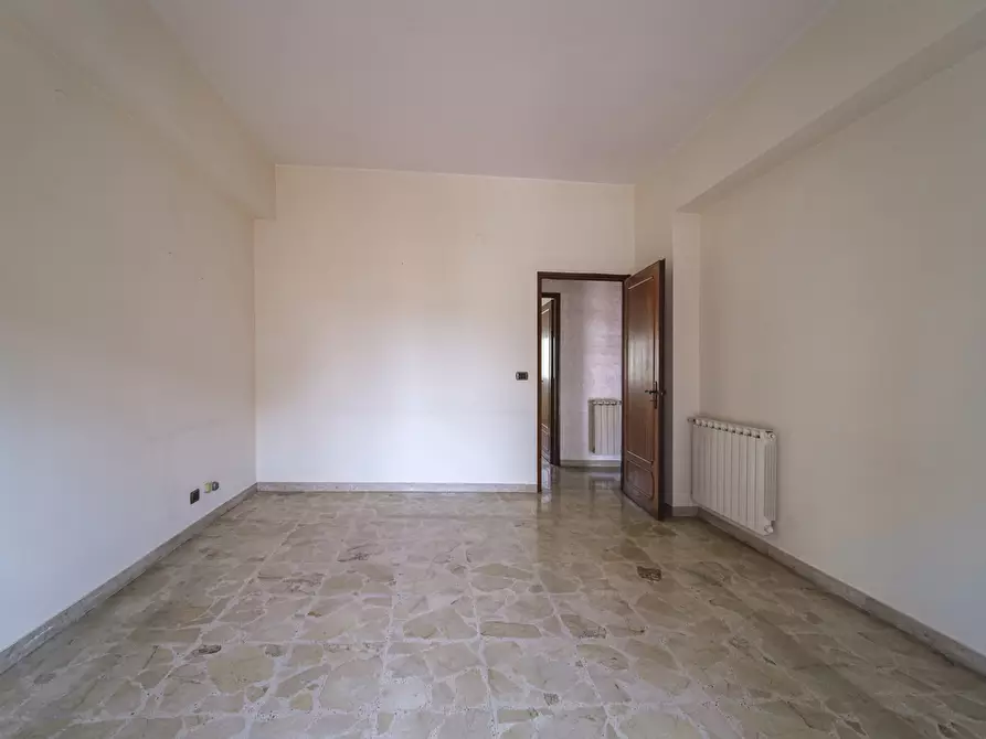 Immagine 24 di Appartamento in vendita  in Via Contesse, 31 a Messina