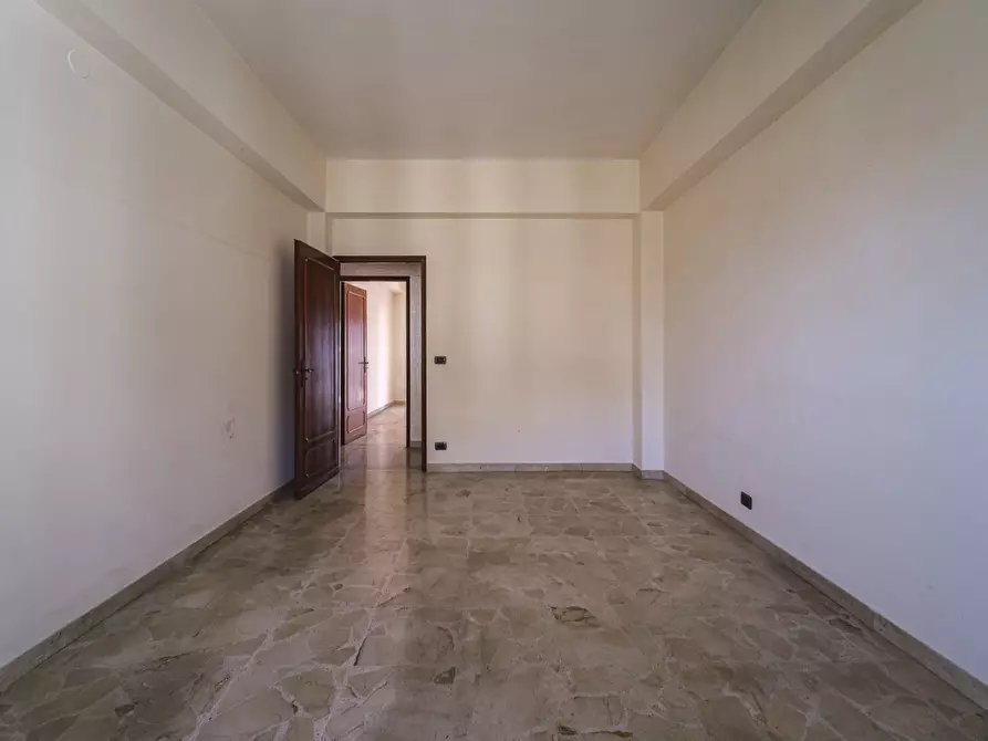 Immagine 22 di Appartamento in vendita  in Via Contesse, 31 a Messina
