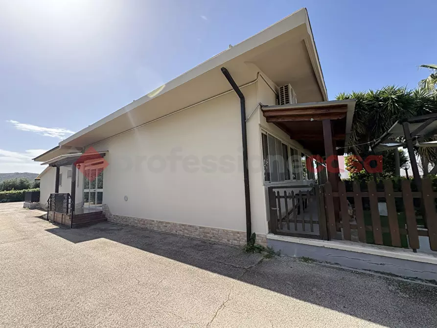 Immagine 40 di Negozio in vendita  in Via SAN SILVIANO, 8 a Terracina