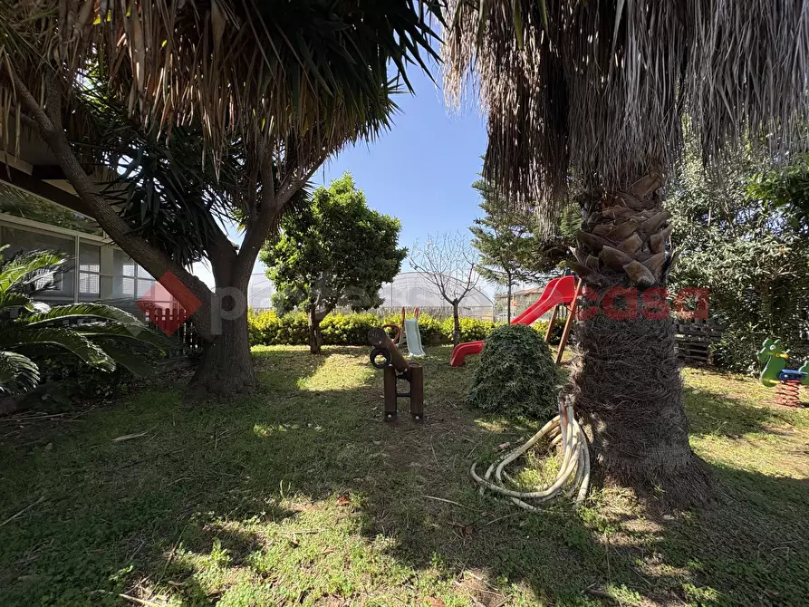 Immagine 20 di Negozio in vendita  in Via SAN SILVIANO, 8 a Terracina