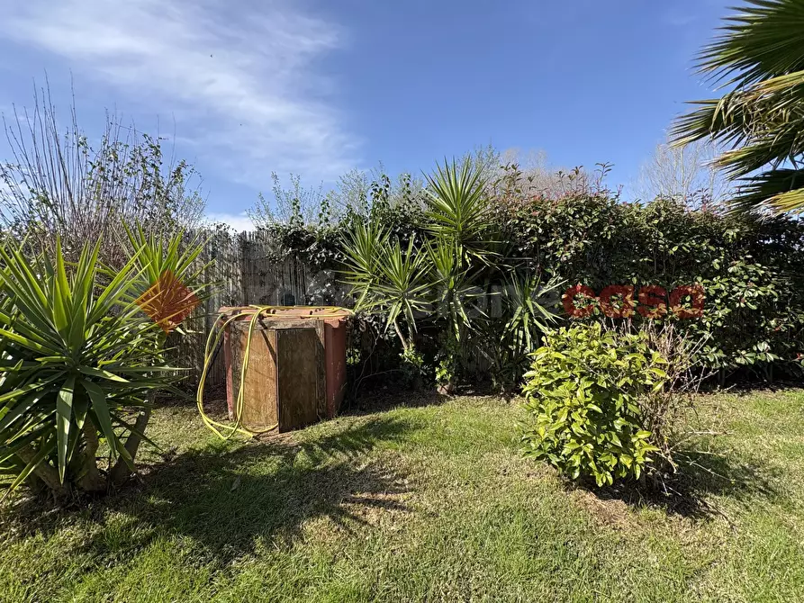 Immagine 34 di Villa in vendita  in Via PONTINA, 82 a Terracina