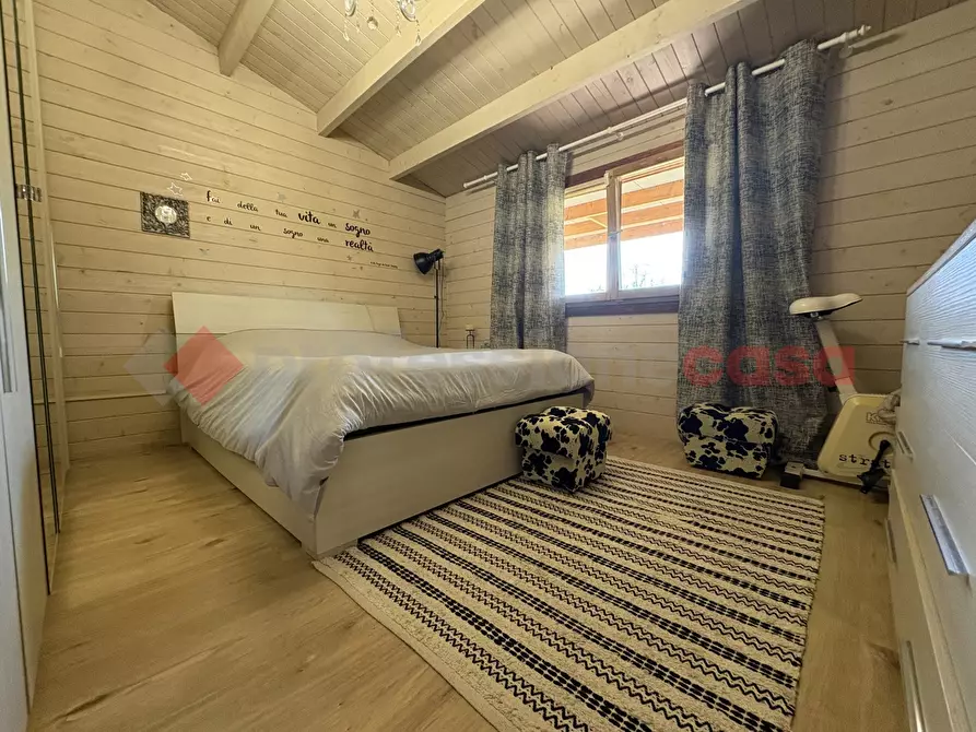 Immagine 27 di Villa in vendita  in Via PONTINA, 82 a Terracina