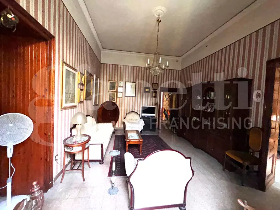 Immagine 4 di Appartamento in vendita  in Corso Garibaldi a Napoli