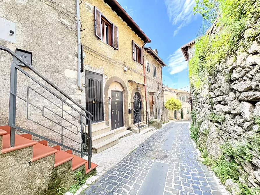 Immagine 3 di Appartamento in vendita  in Via Ciminelli a Segni