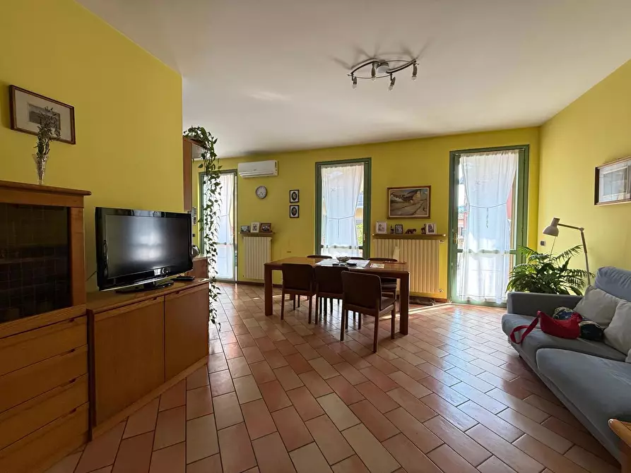 Immagine 8 di Appartamento in vendita  in Via SAN BERNARDINO, 8 a Chiari