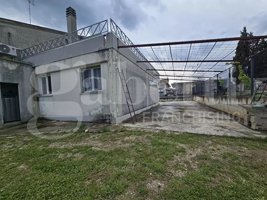 Immagine 6 di Casa indipendente in vendita  in Via Nazionale per Teramo, 74 a Mosciano Sant'angelo