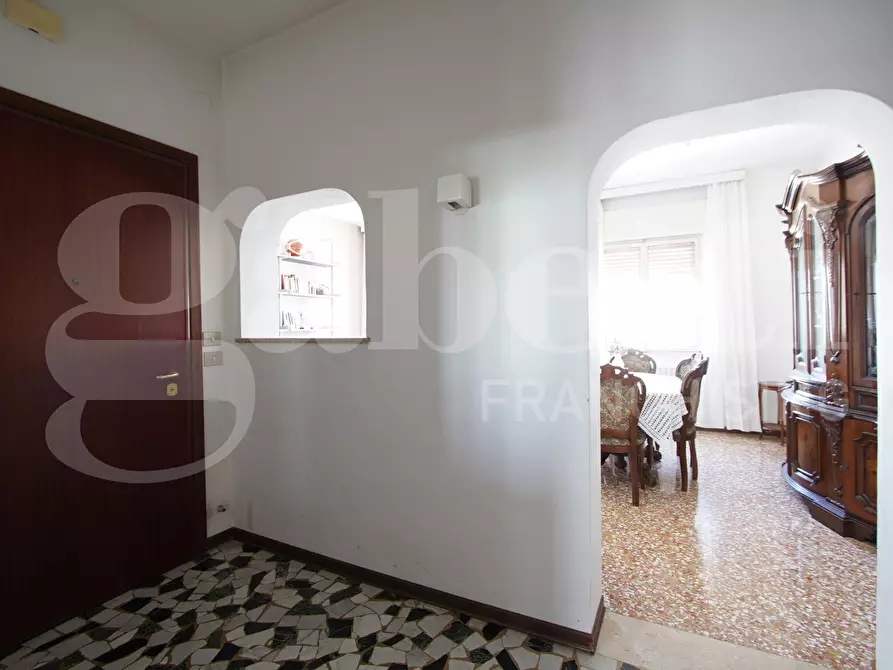 Immagine 17 di Appartamento in vendita  in Viale Giuseppe Garibaldi, . a Venezia