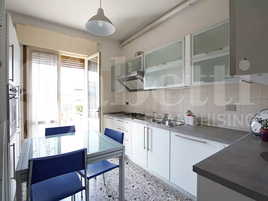 Immagine 6 di Appartamento in vendita  in Viale Giuseppe Garibaldi, . a Venezia