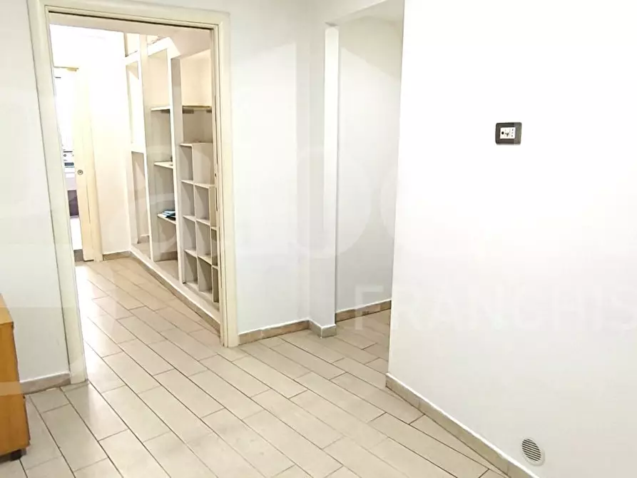 Immagine 13 di Appartamento in affitto  in Via Matteo Renato Imbriani a Napoli