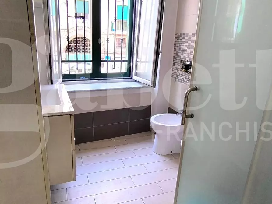 Immagine 16 di Appartamento in affitto  in Via Matteo Renato Imbriani a Napoli