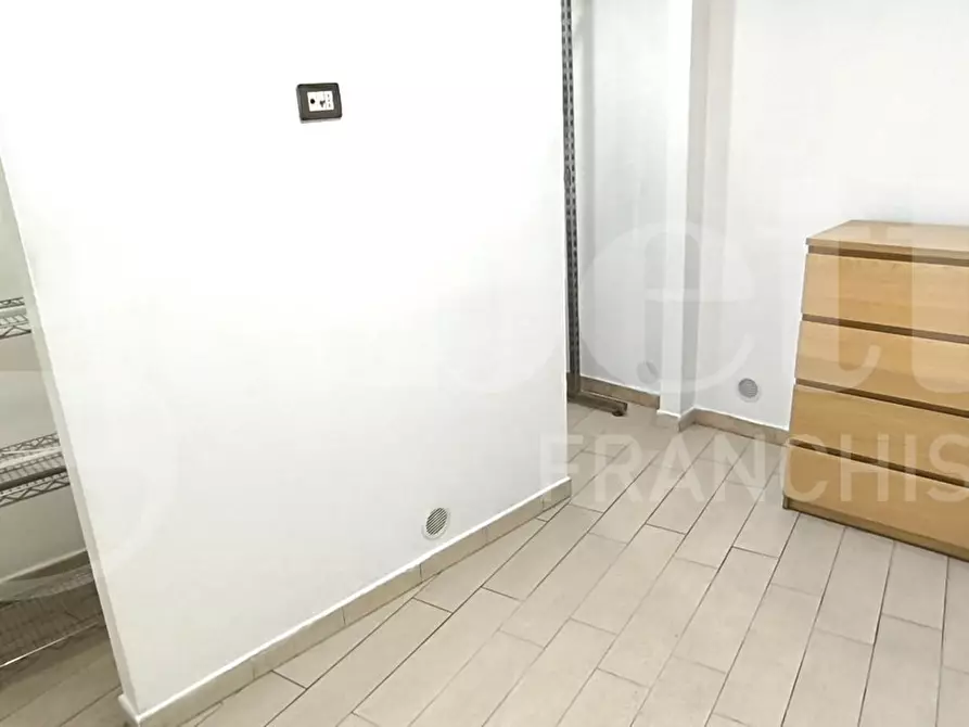 Immagine 14 di Appartamento in affitto  in Via Matteo Renato Imbriani a Napoli