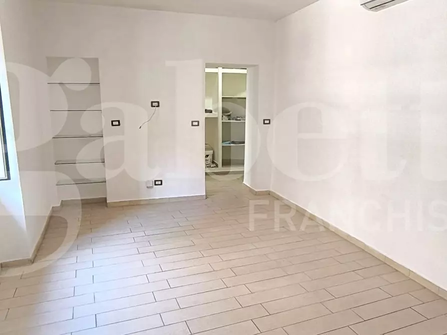 Immagine 8 di Appartamento in affitto  in Via Matteo Renato Imbriani a Napoli