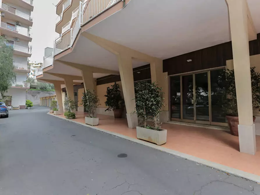Immagine 1 di Appartamento in vendita  in Via Nuovalucello, 3 a Catania
