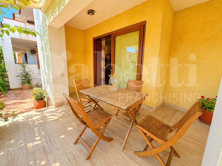 Immagine 5 di Appartamento in vendita  in Via Agamennone, 48 a Budoni