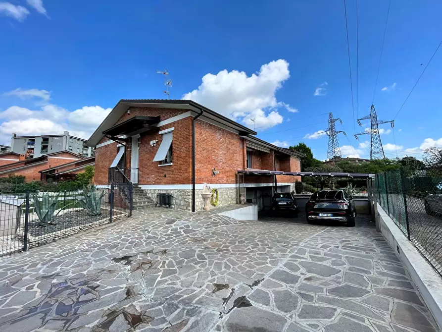 Immagine 20 di Casa bifamiliare in vendita  in Via OLIMPIA, 18 a Chiari