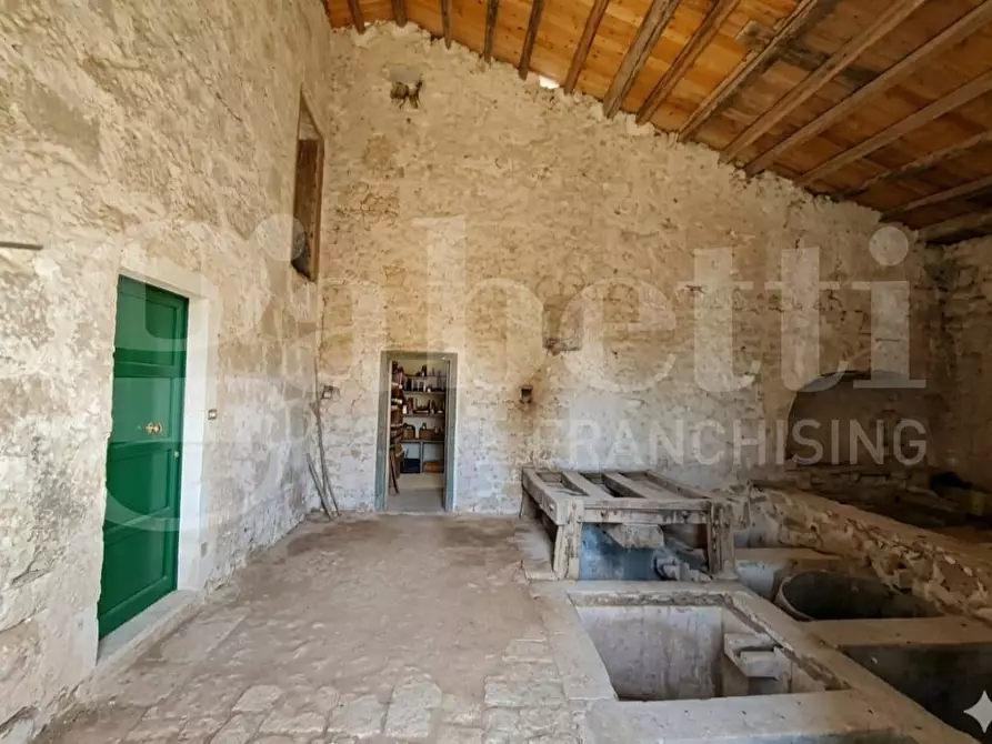 Immagine 9 di Rustico / casale in vendita  in Contrada OLIVIERI, SN a Vittoria
