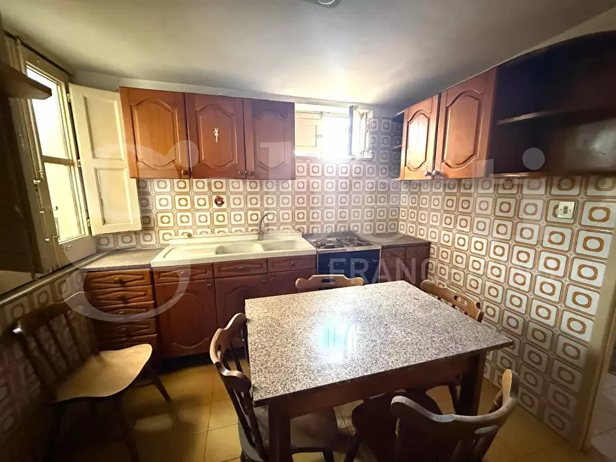 Immagine 8 di Palazzo in vendita  in Via Cesare Abba, 60 a Catania
