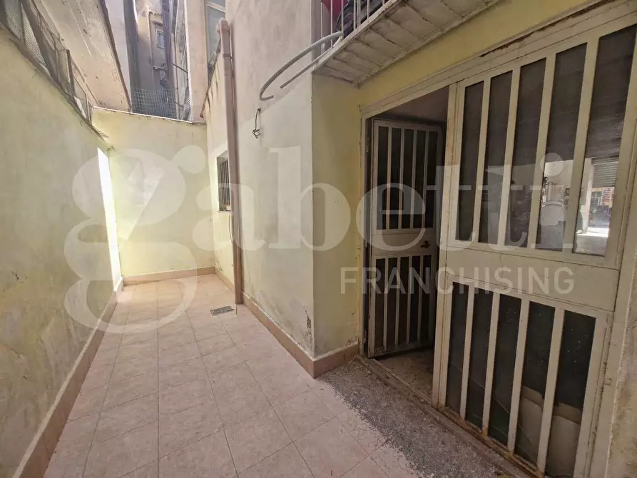 Immagine 4 di Laboratorio in vendita  in Via Bergamo a Palermo